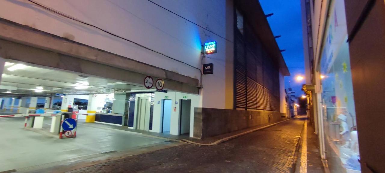 Atlantic Town 3 - Free Parking Lejlighed Ponta Delgada Eksteriør billede